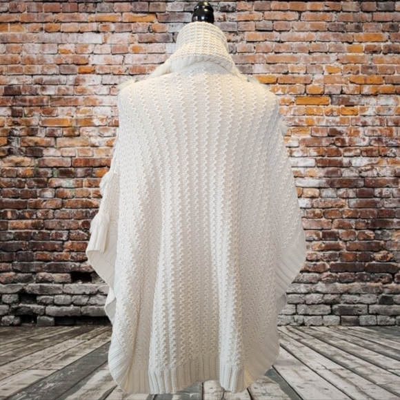 Joseph Ribkoff - Knit Poncho with Faux Fur accents - Picture 3 of 8